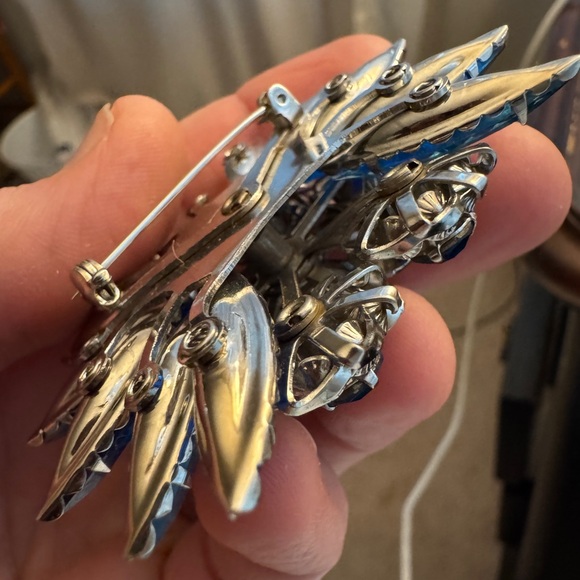 Vintage MCM Blue Floral Brooch - Picture 8 of 9